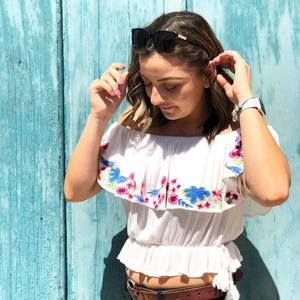 Meet your Posher, Danielle